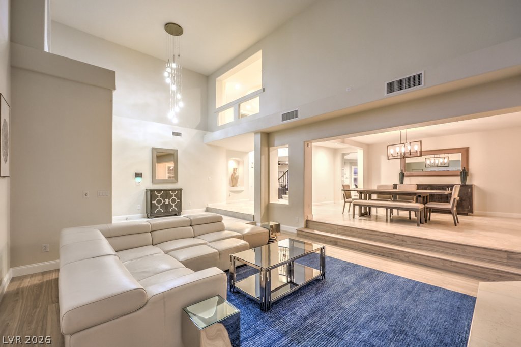 4453 Melrose Abbey Place