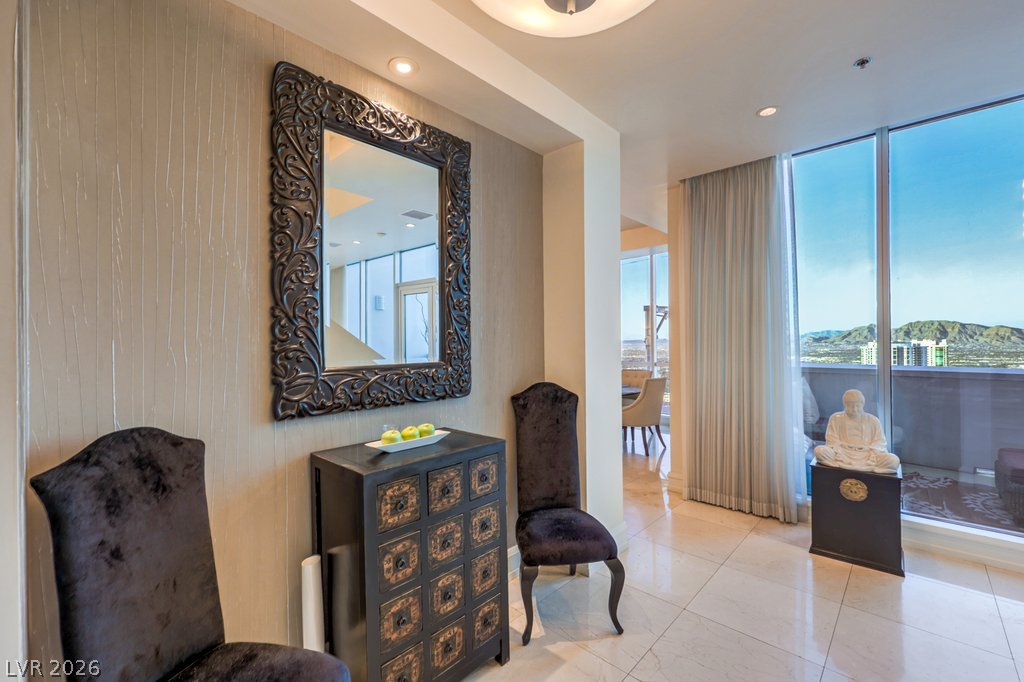 2700 Las Vegas Boulevard 4304