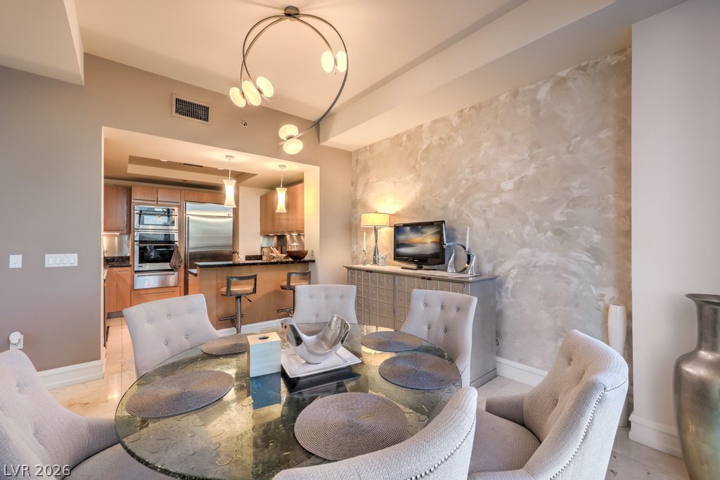 2700 Las Vegas Boulevard 4304