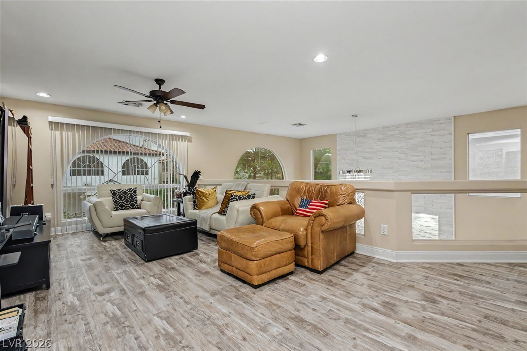 6707 Zephyr Wind Avenue