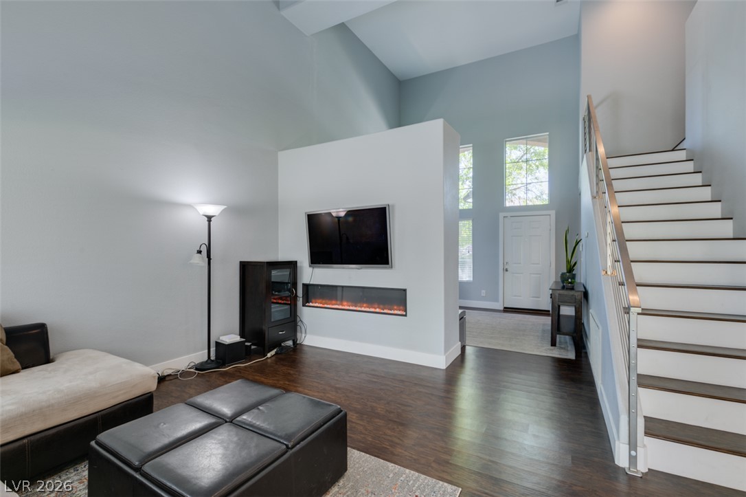 1013 Corsica Lane