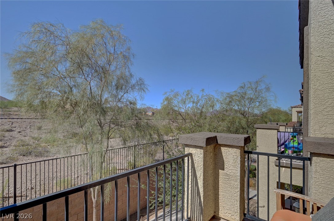 1285 Raritan Place