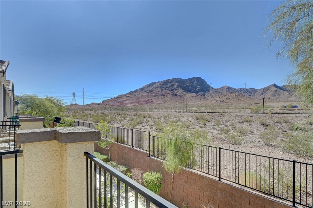 1285 Raritan Place