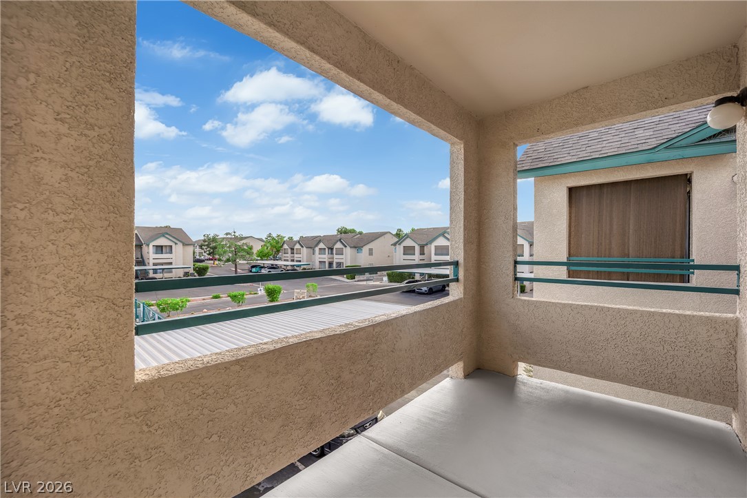 5111 Lindell Road 202