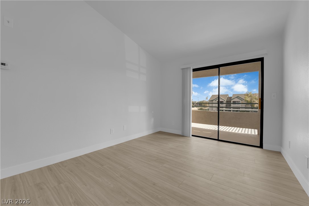 5111 Lindell Road 202