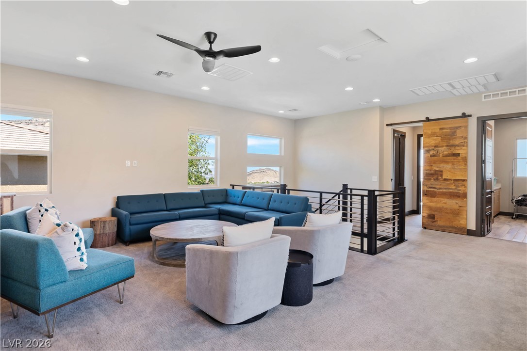 2999 The Peaks Lane