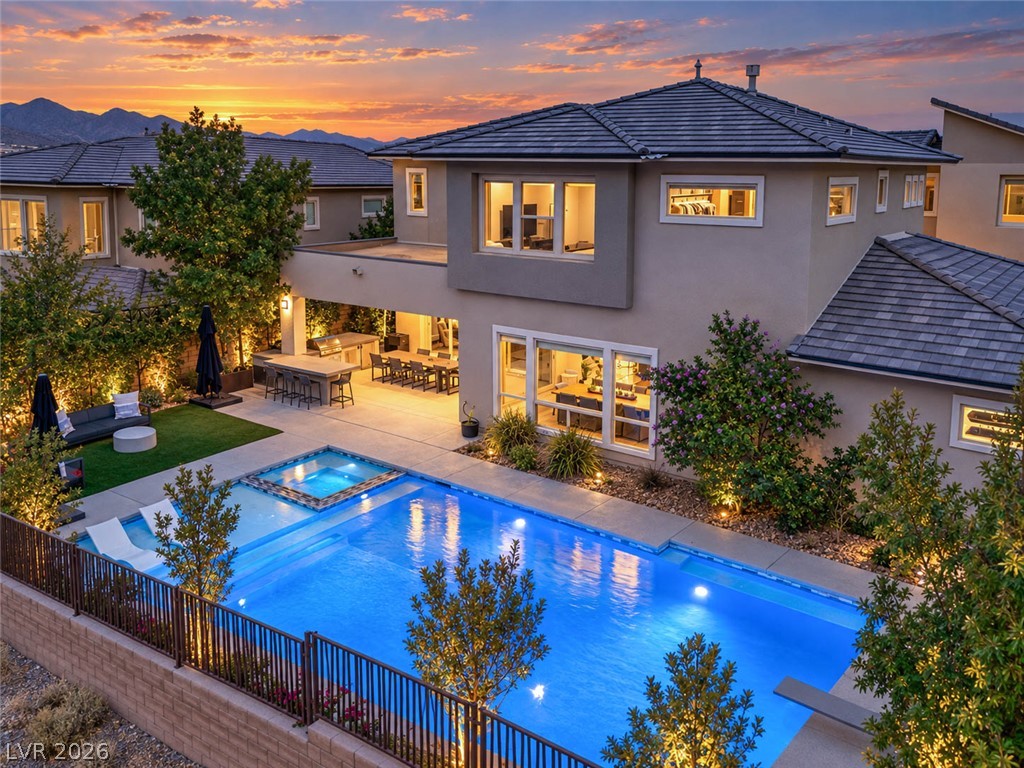 2999 The Peaks Lane