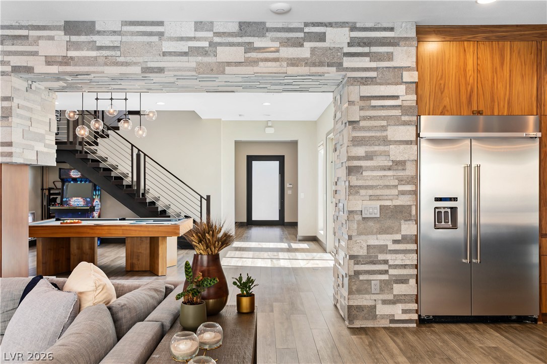 2999 The Peaks Lane