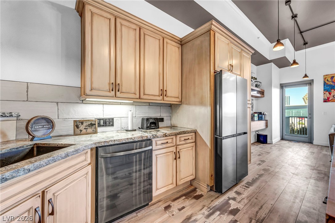 360 East Desert Inn Road 509