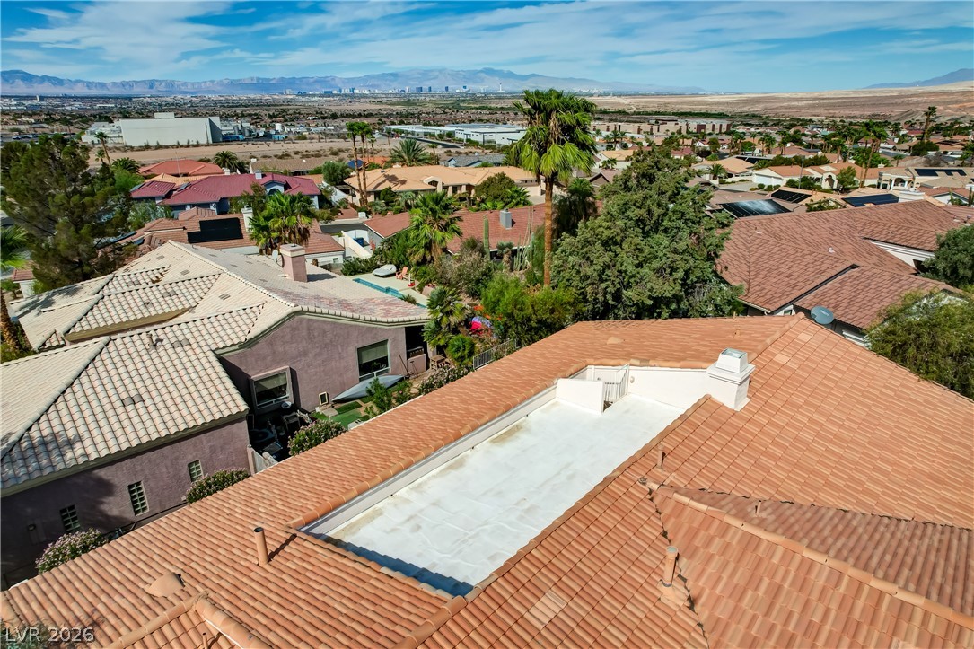 921 Primrose Lane