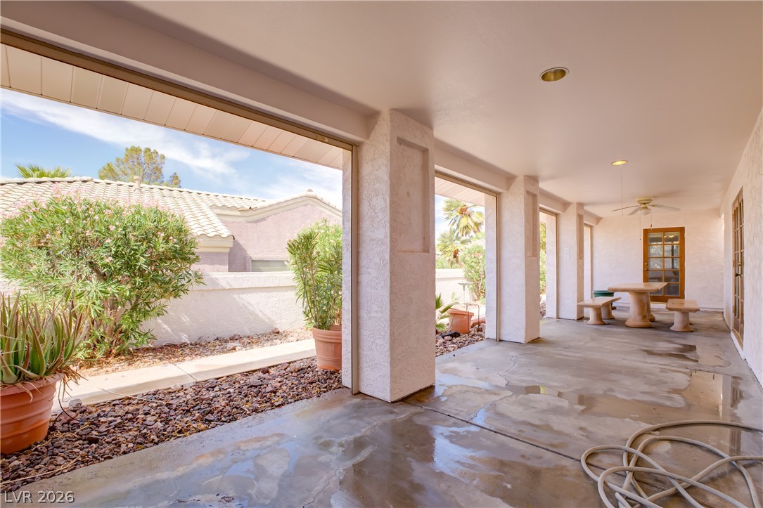 921 Primrose Lane