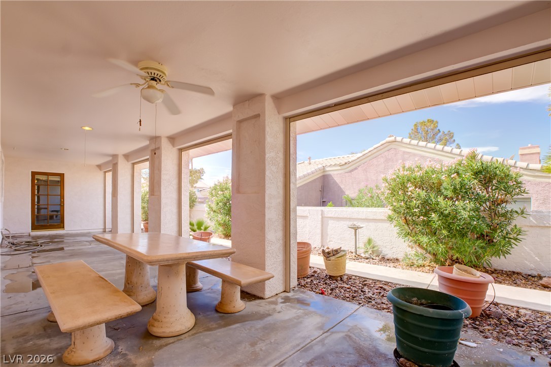 921 Primrose Lane