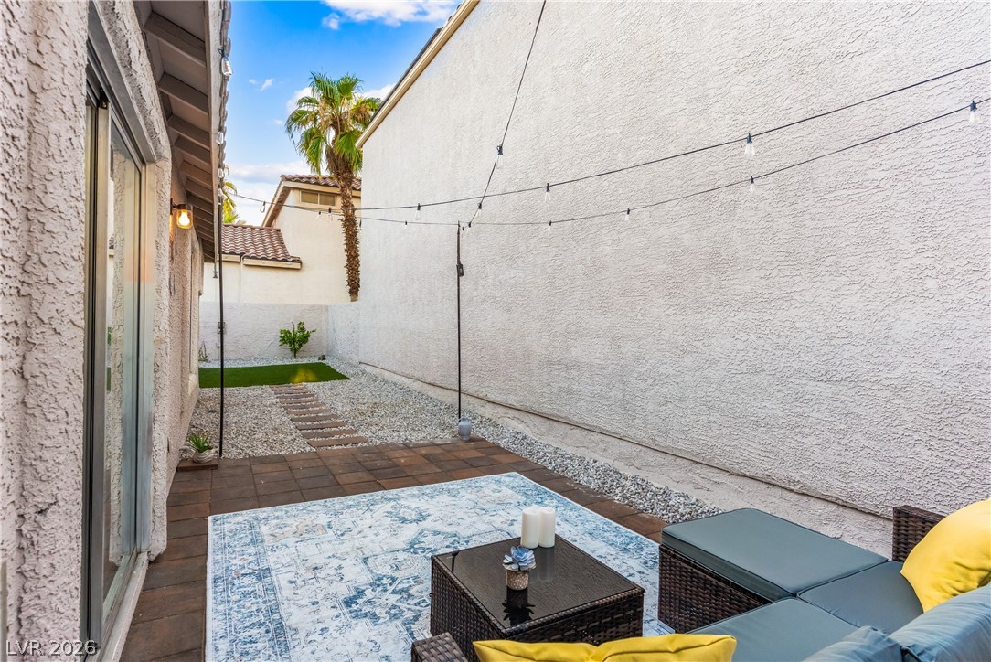 2433 Cliffwood Drive