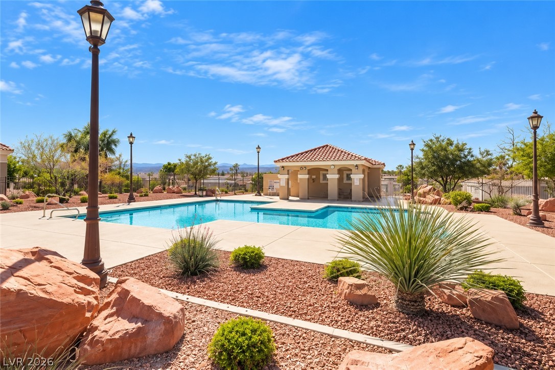 2433 Cliffwood Drive