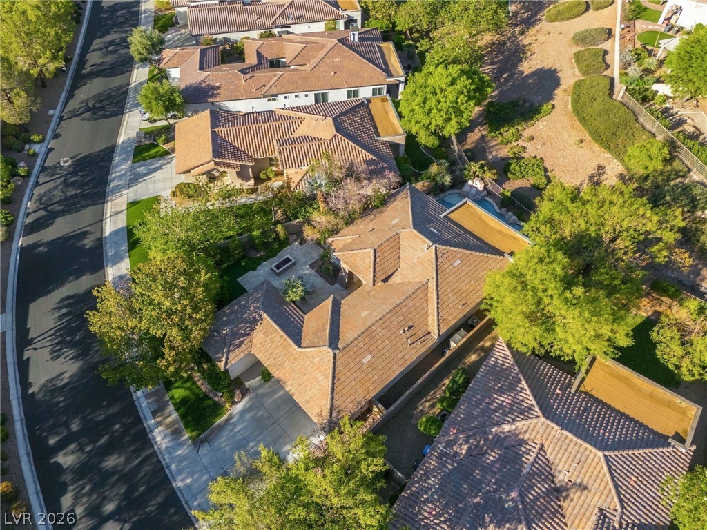 26 Fountainhead Circle