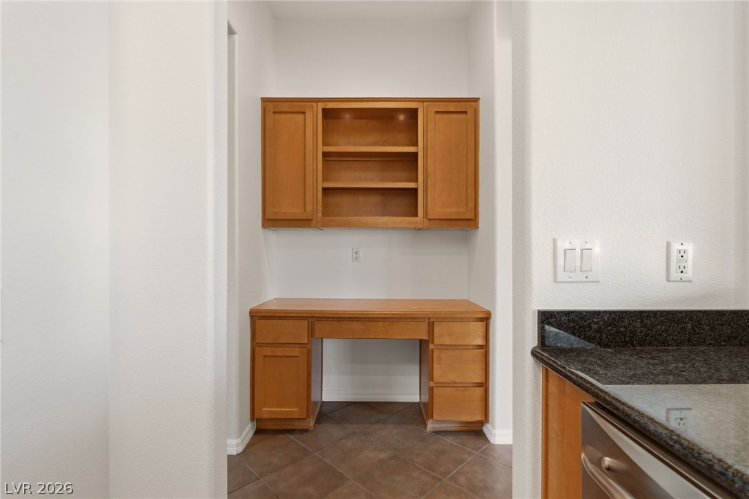 26 Fountainhead Circle