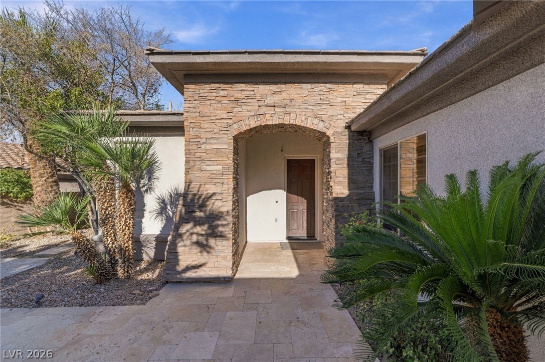 26 Fountainhead Circle