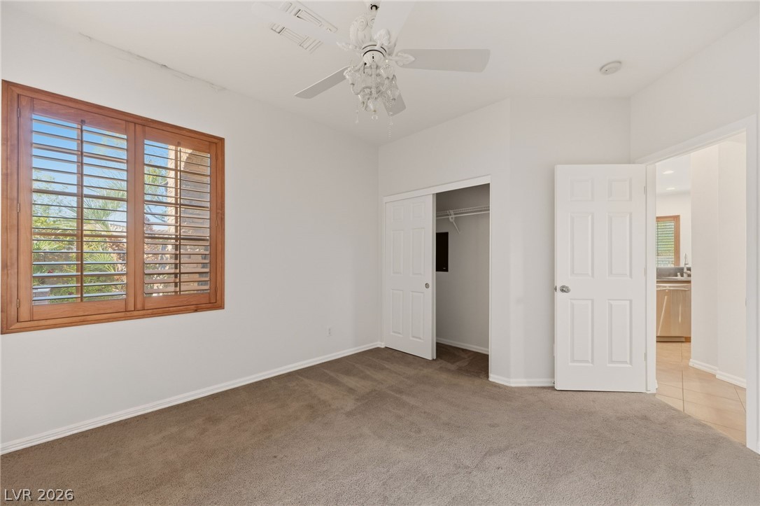 26 Fountainhead Circle