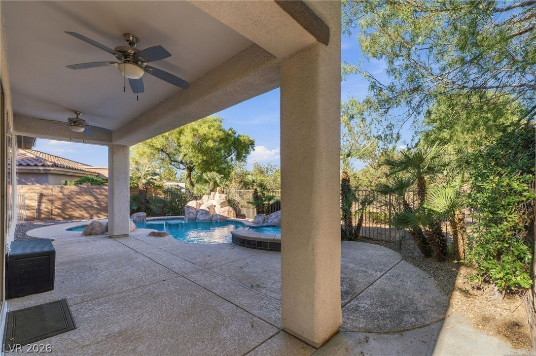 26 Fountainhead Circle