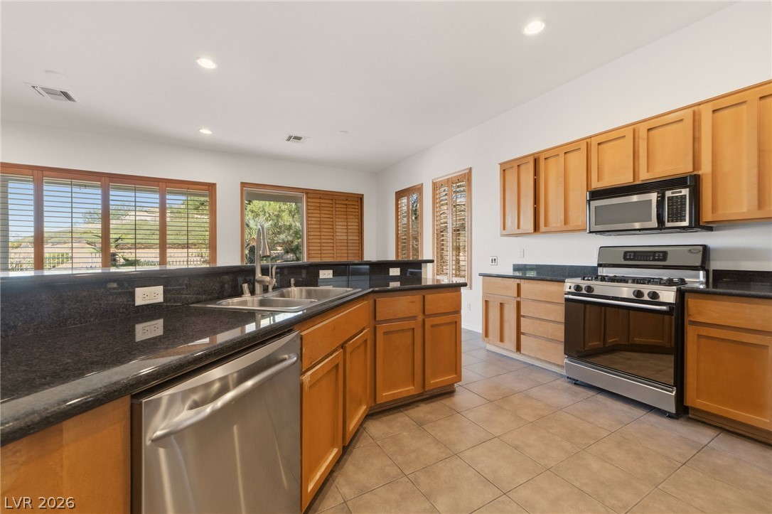 26 Fountainhead Circle