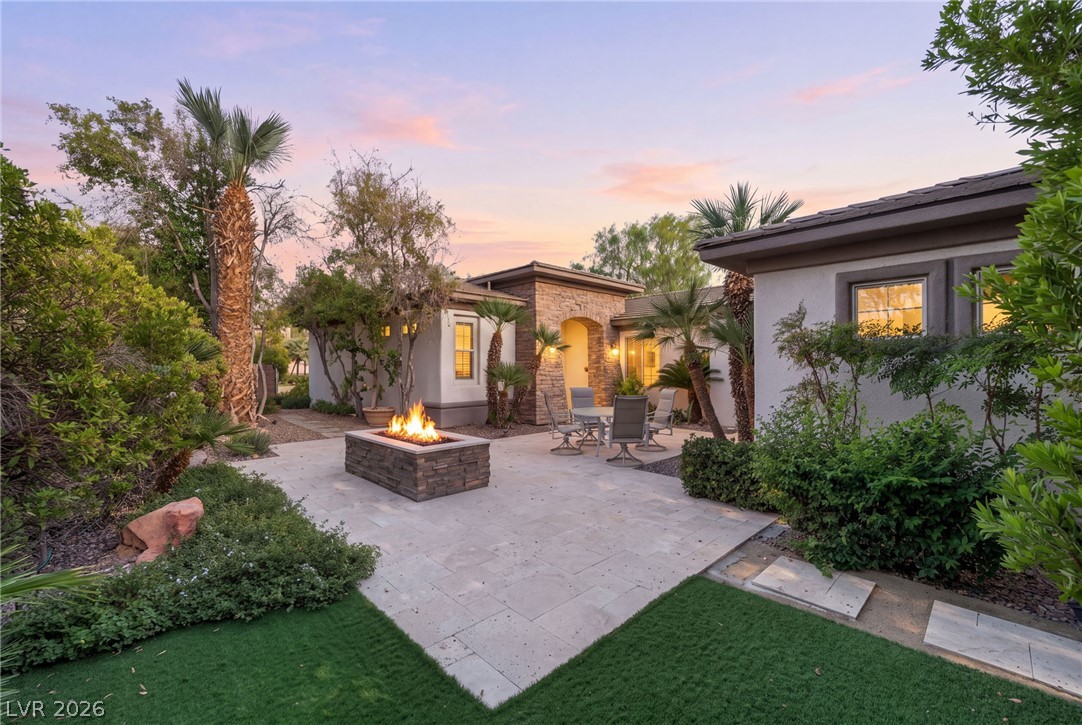 26 Fountainhead Circle