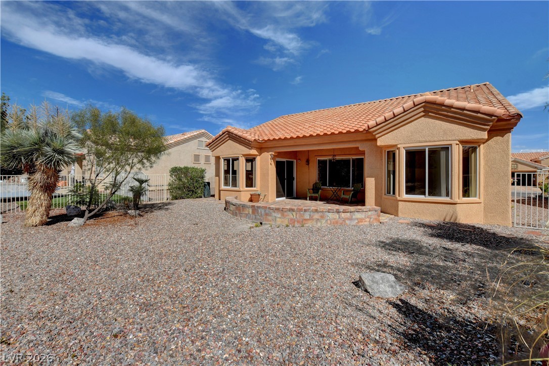 2105 Red Dawn Sky Street