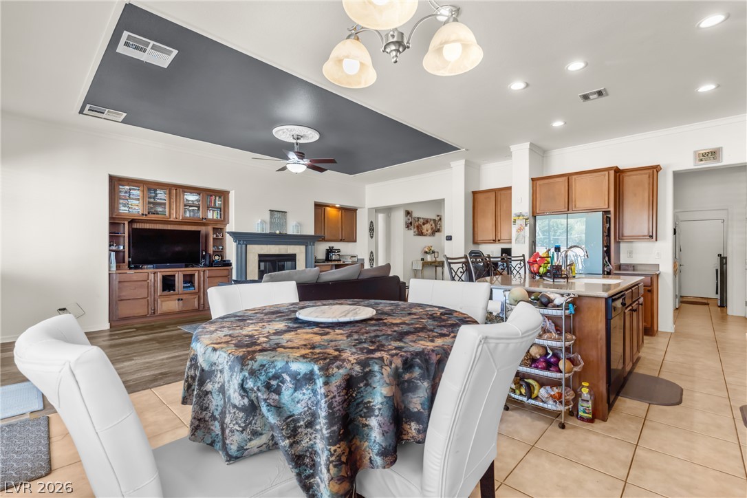 4845 Bientian Way