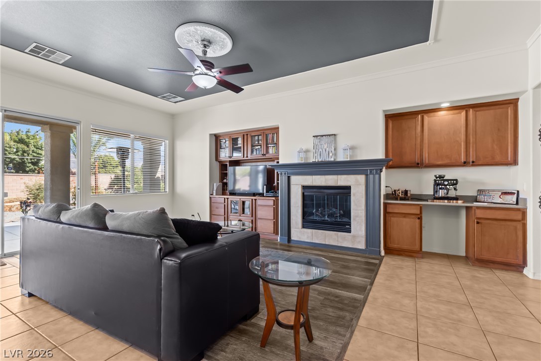 4845 Bientian Way