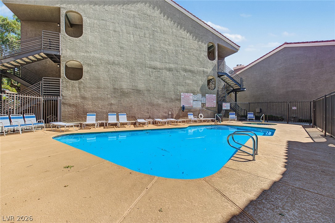701 Capri Drive 10B