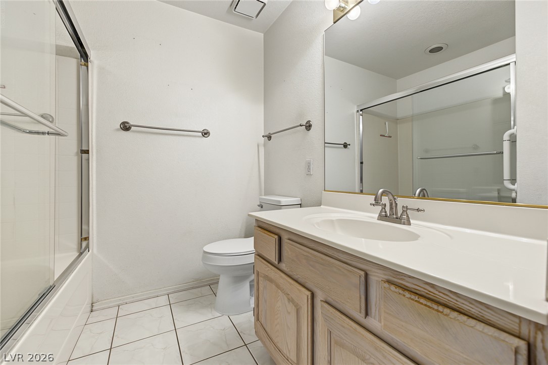 701 Capri Drive 10B