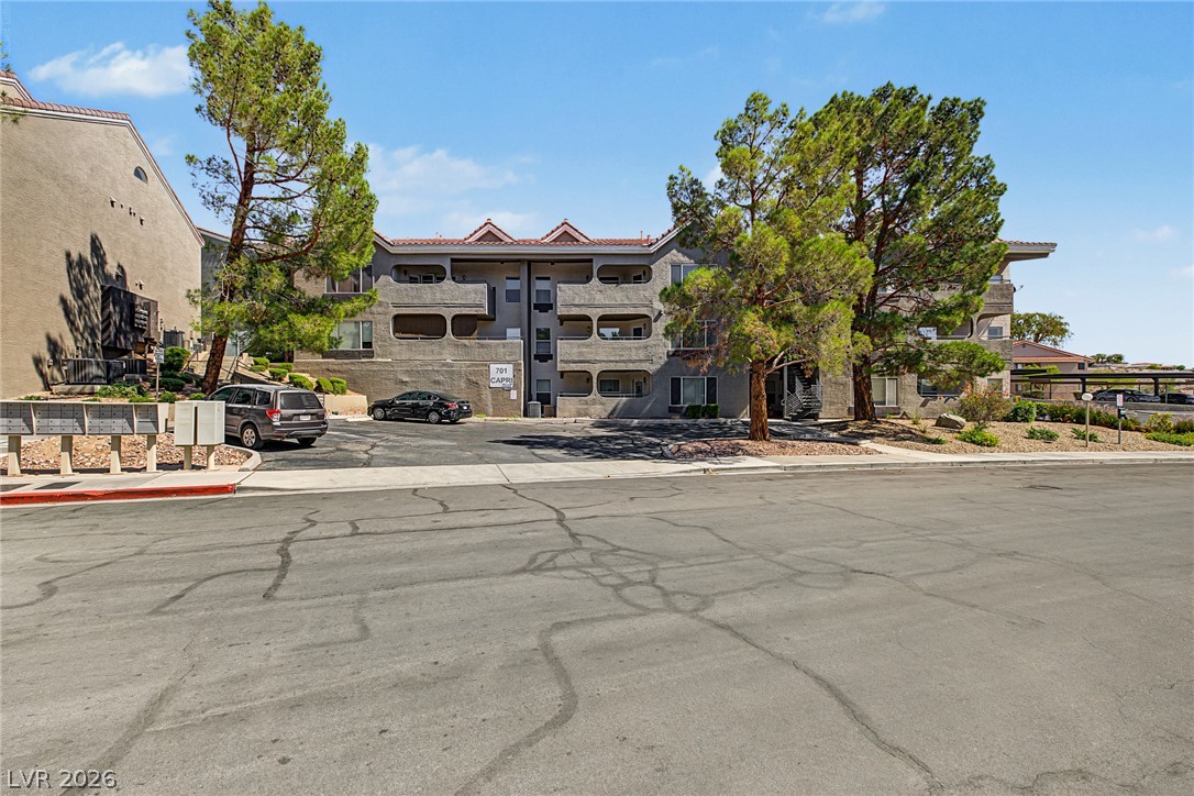 701 Capri Drive 10B