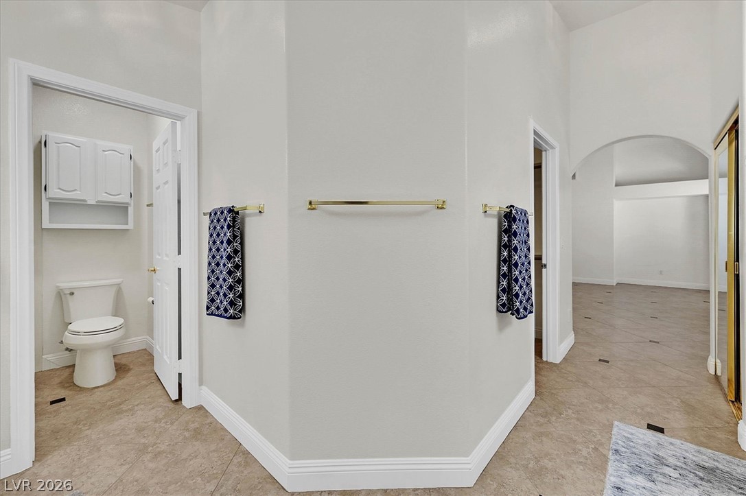 7308 Breezy Night Court