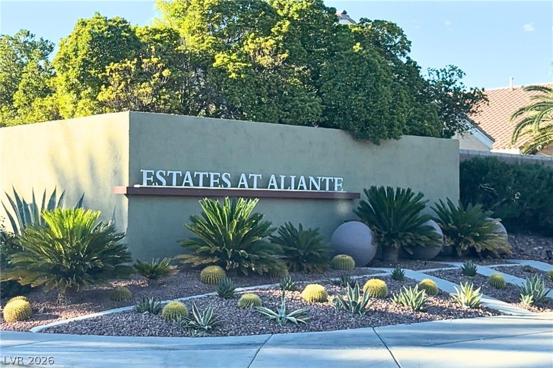 2709 Tropicbird Drive