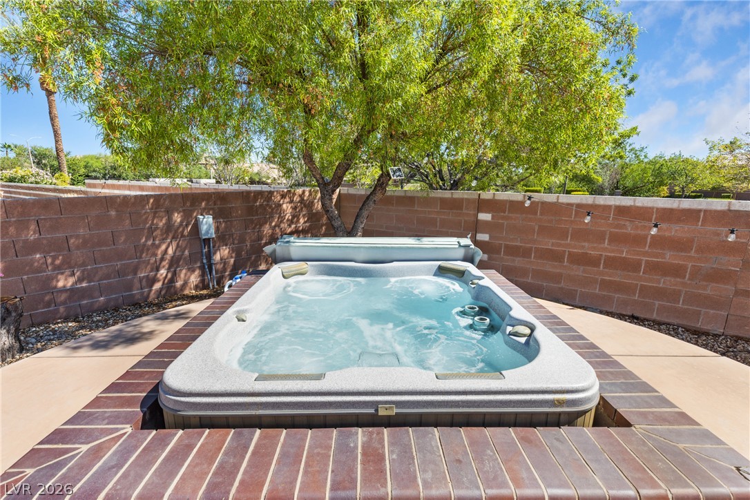 2709 Tropicbird Drive
