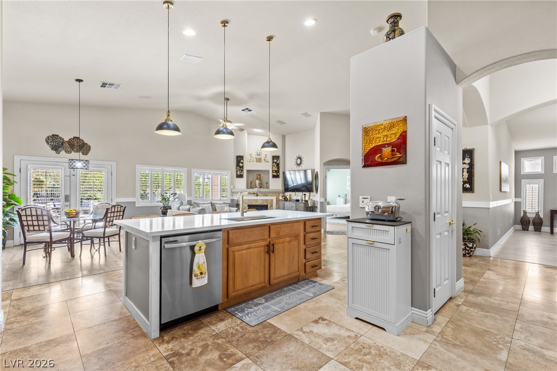 2709 Tropicbird Drive