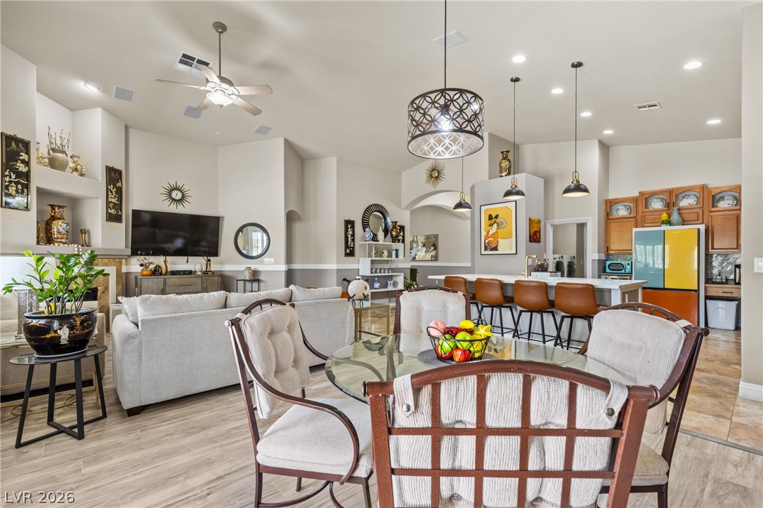 2709 Tropicbird Drive