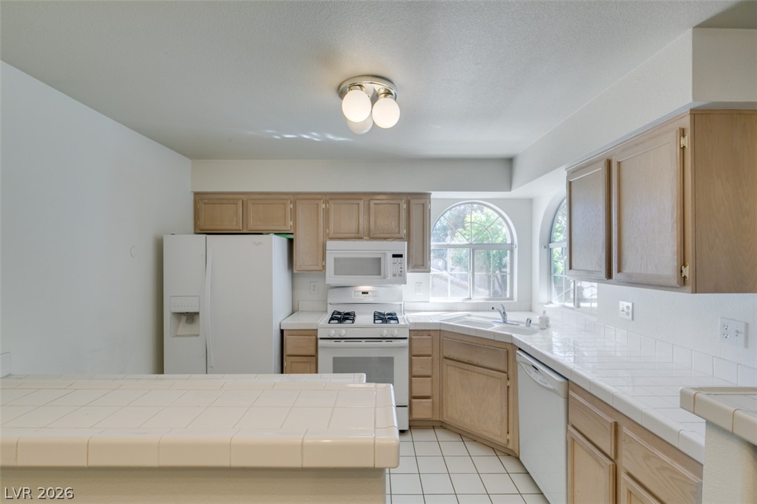 2251 Wigwam Parkway 1121