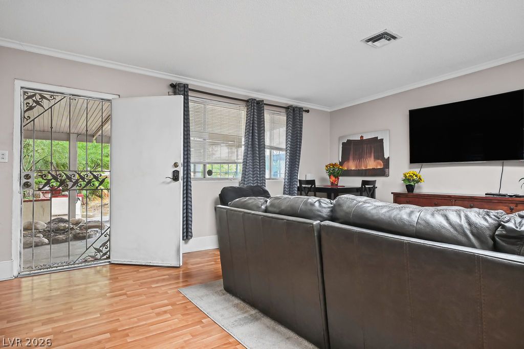 221 Circle Drive