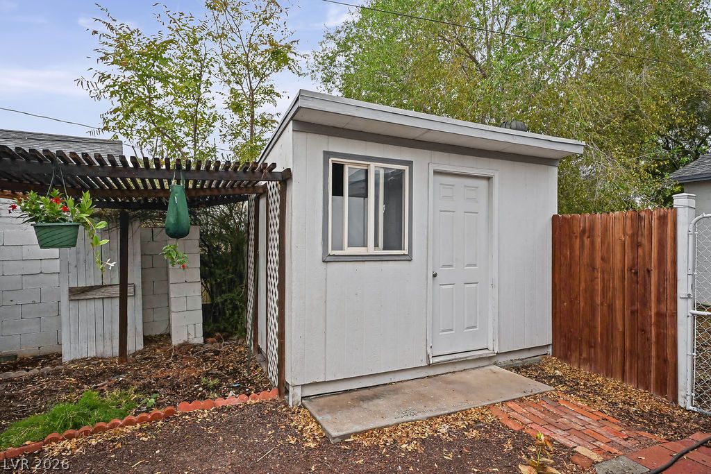 221 Circle Drive