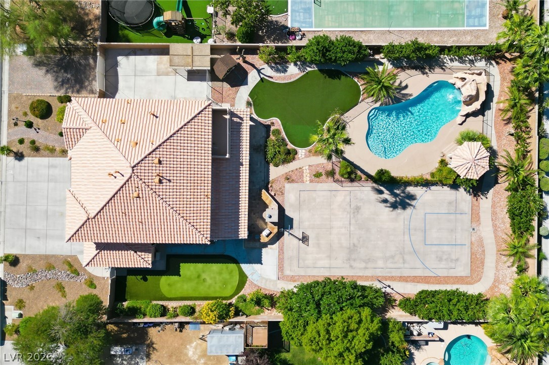 6926 Adobe Villa Avenue