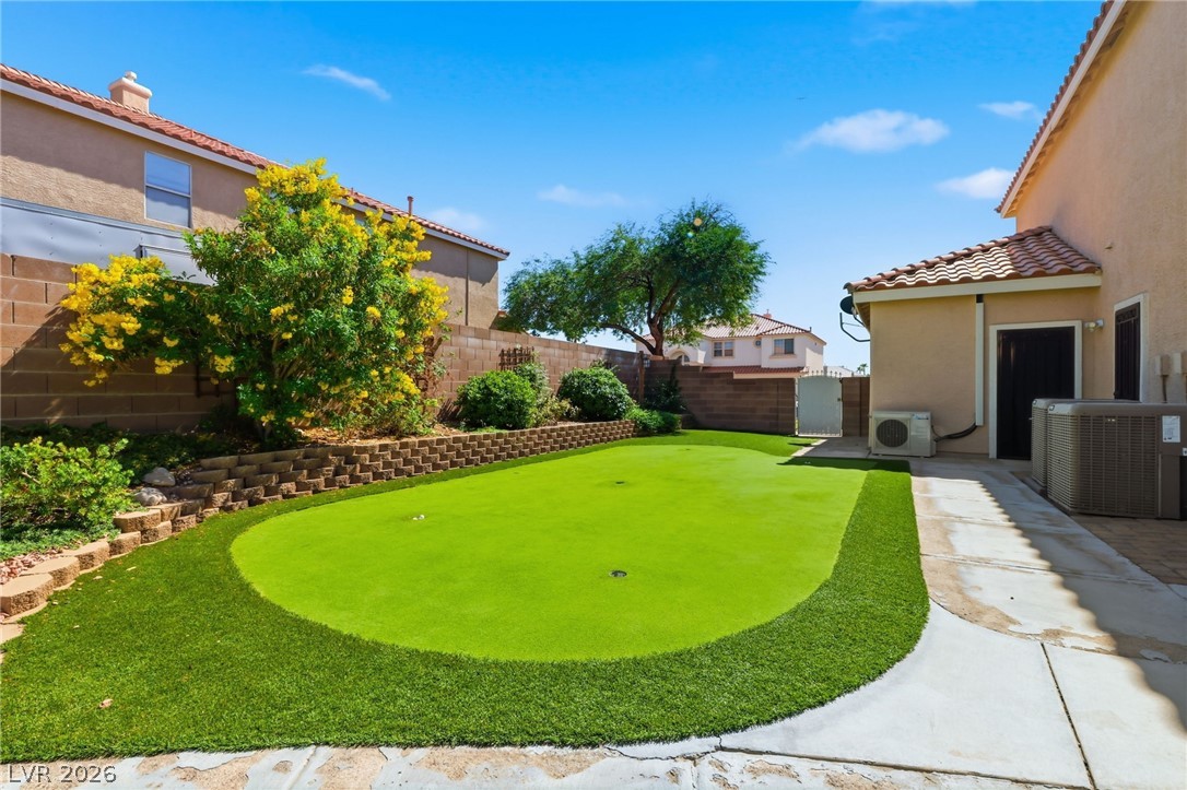 6926 Adobe Villa Avenue