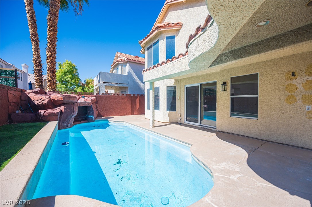 8125 Dolphin Landing Drive