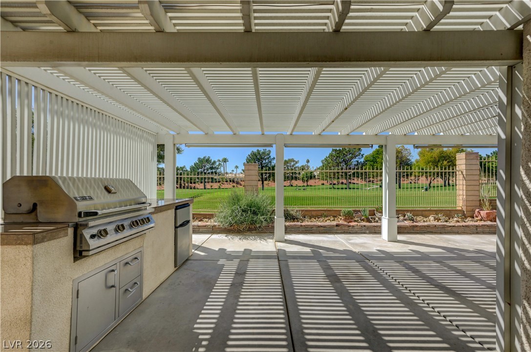 4925 Cedar Lawn Way