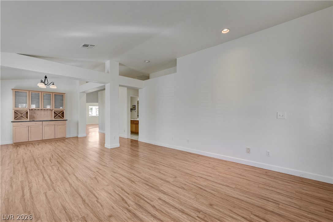 4925 Cedar Lawn Way