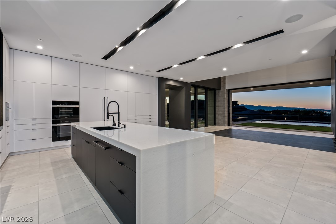 25 Boulderback Drive