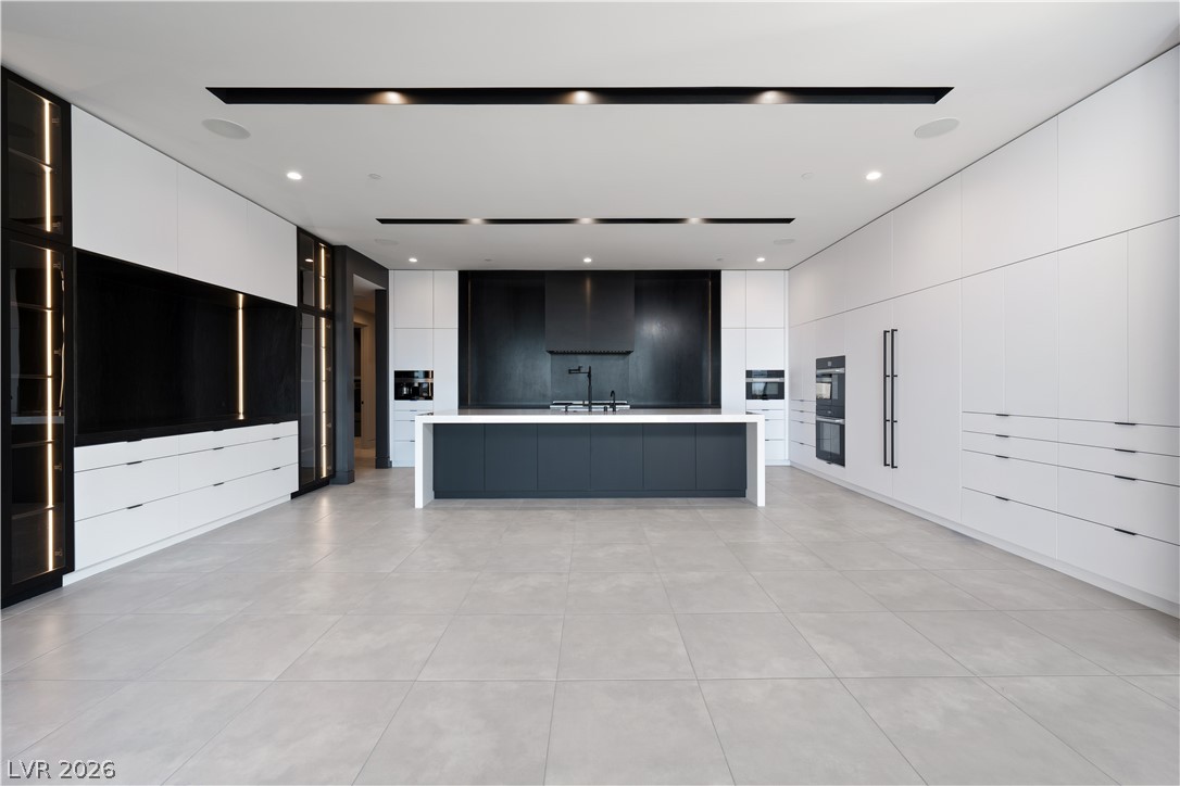 25 Boulderback Drive