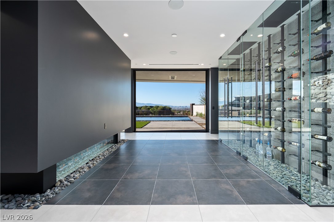 25 Boulderback Drive