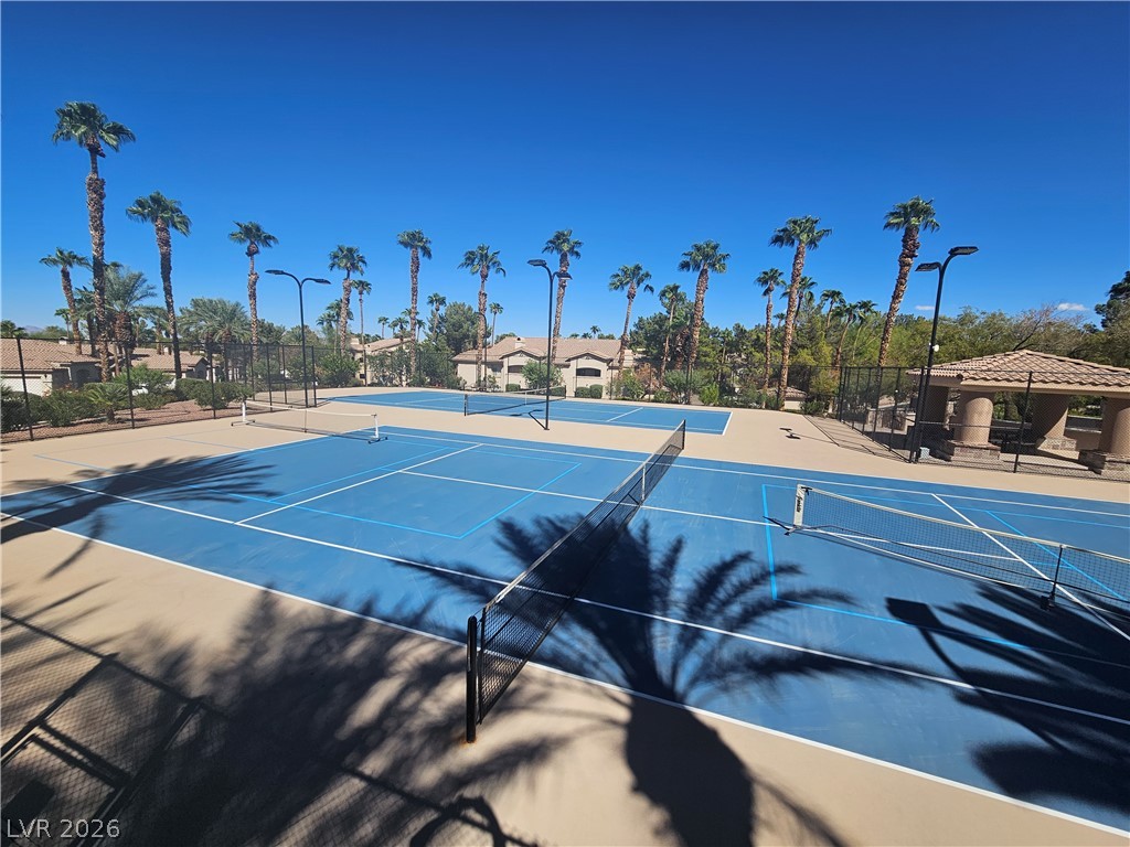 2050 West Warm Springs Road 4011