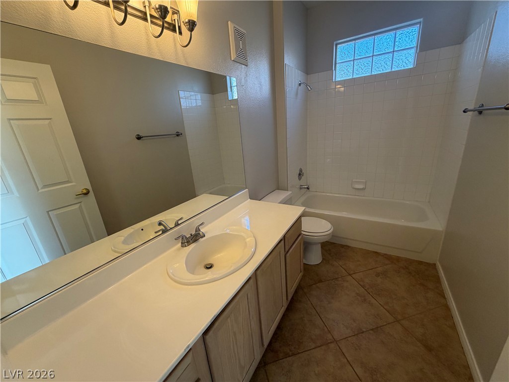 2050 West Warm Springs Road 4011