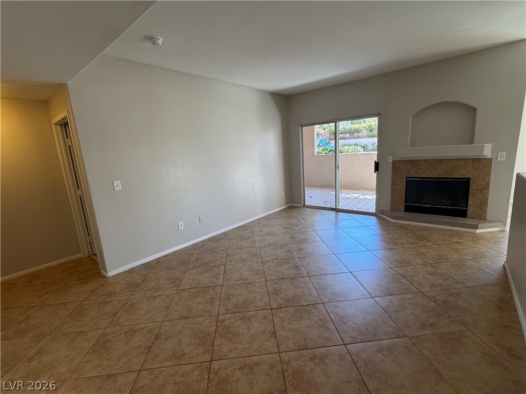 2050 West Warm Springs Road 4011